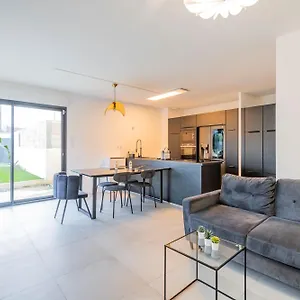 Maison Design 2 Ch Proche Cdg, Paris Tremblay-en-France