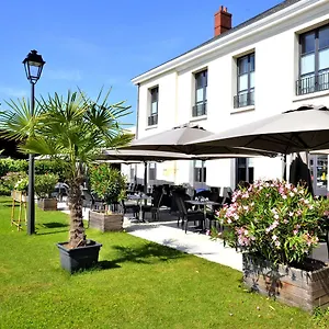 3* Hotel Du Chateau Bleu